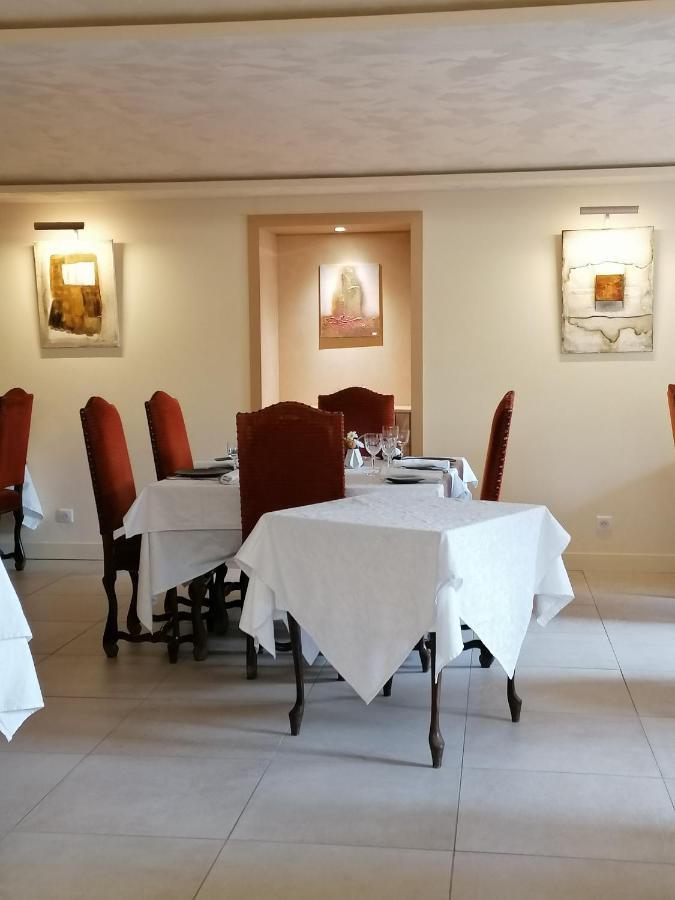 L'Echo Et L'Abbaye Bed & Breakfast Ла Шез-Дю Екстериор снимка